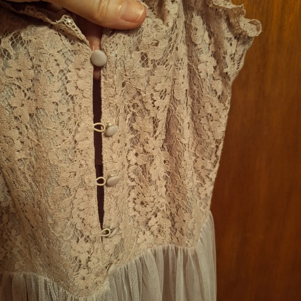 H&M sheer eye